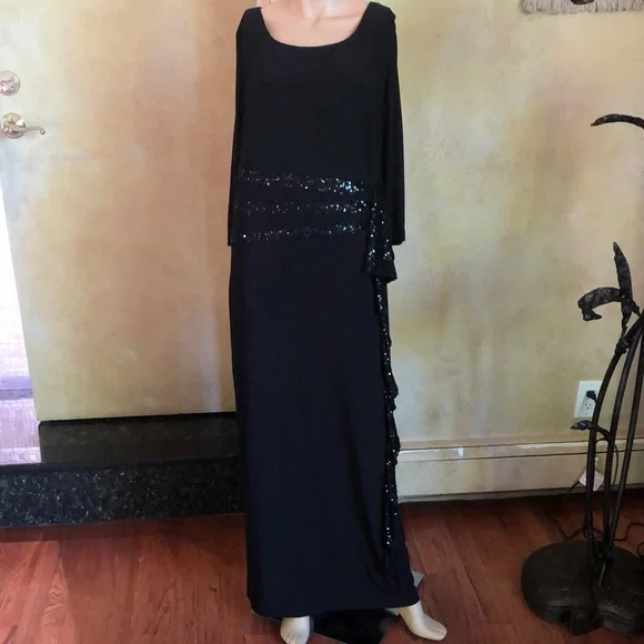 R & M Richards | Dresses | R M Richards Black Sequin Embellished Gown |  Poshmark